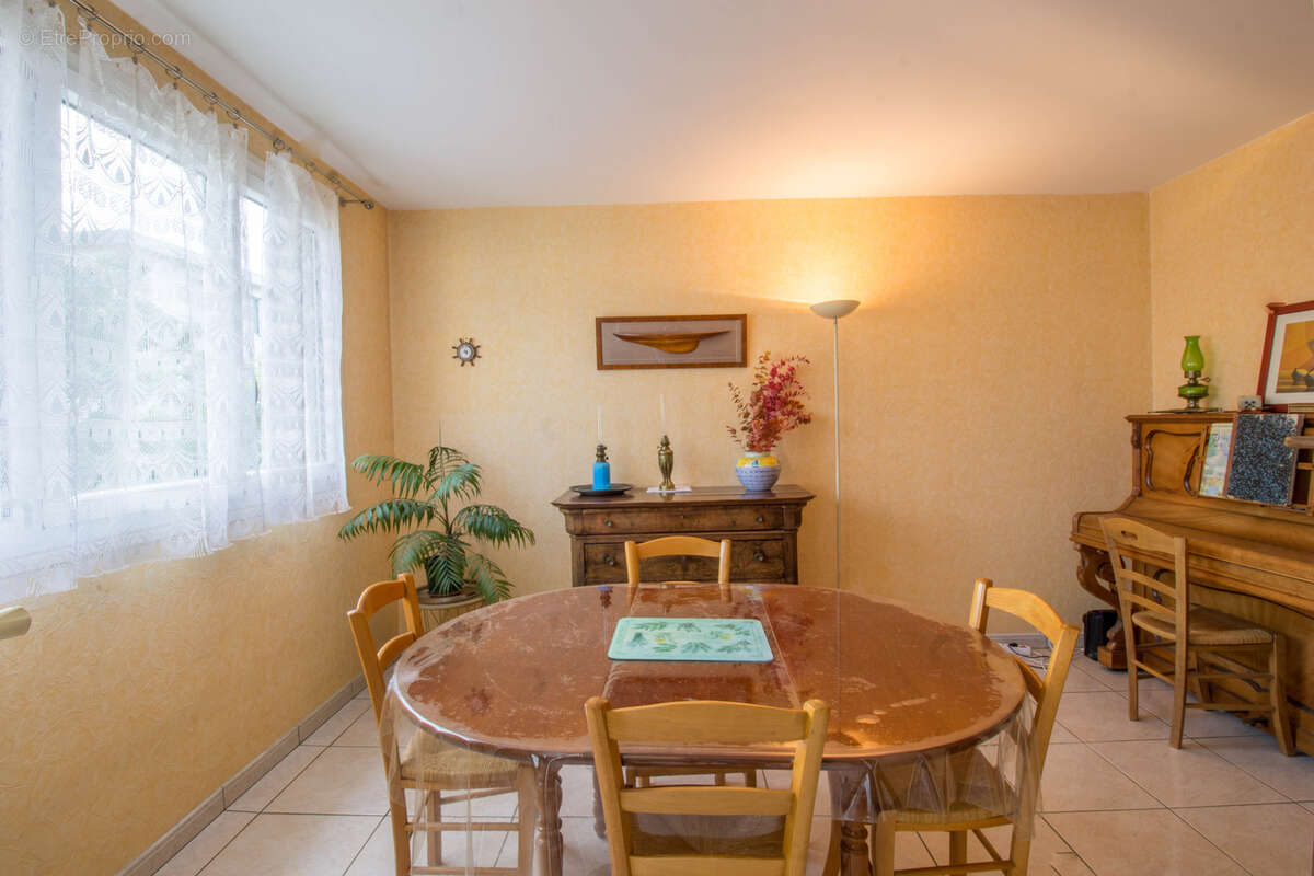 Appartement à DRAVEIL