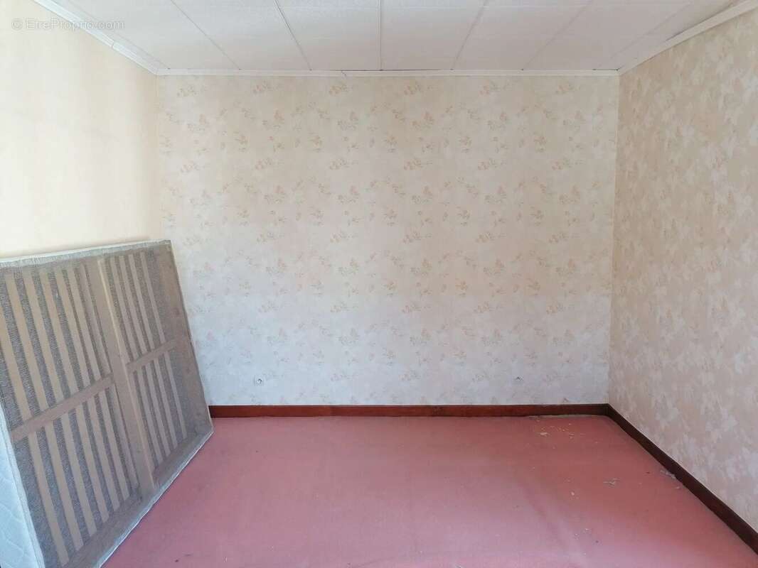 Maison à SAINTE-FLORINE