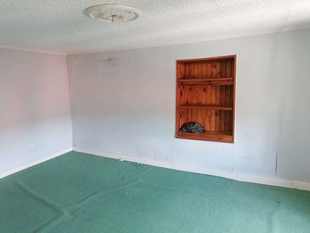 Maison à SAINTE-FLORINE