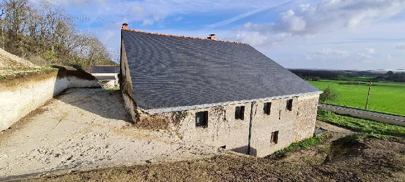 Maison à FONTAINE-MILON