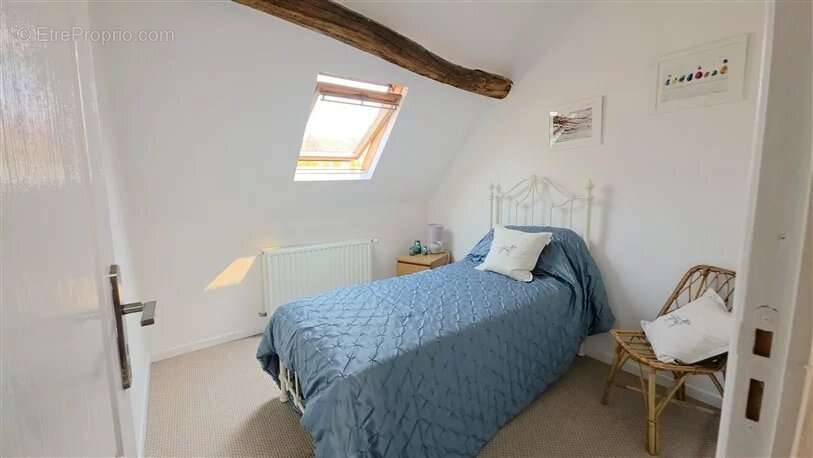 Appartement à DOMPIERRE-LES-EGLISES