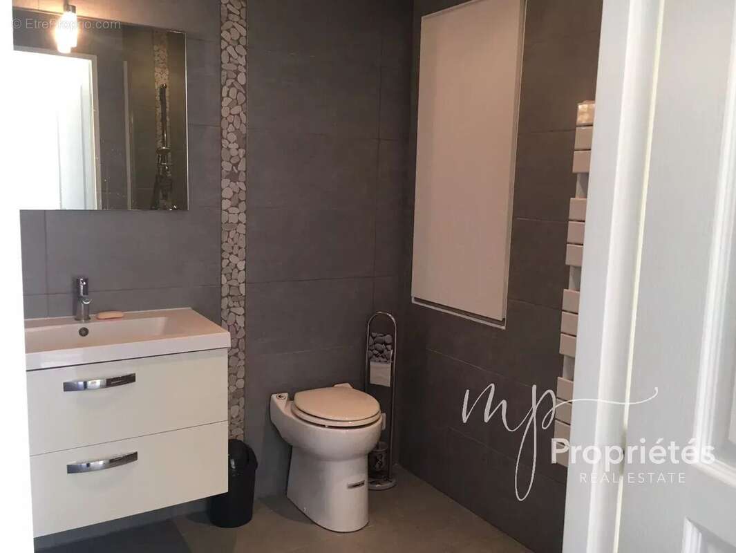 Maison à RAYOL-CANADEL-SUR-MER