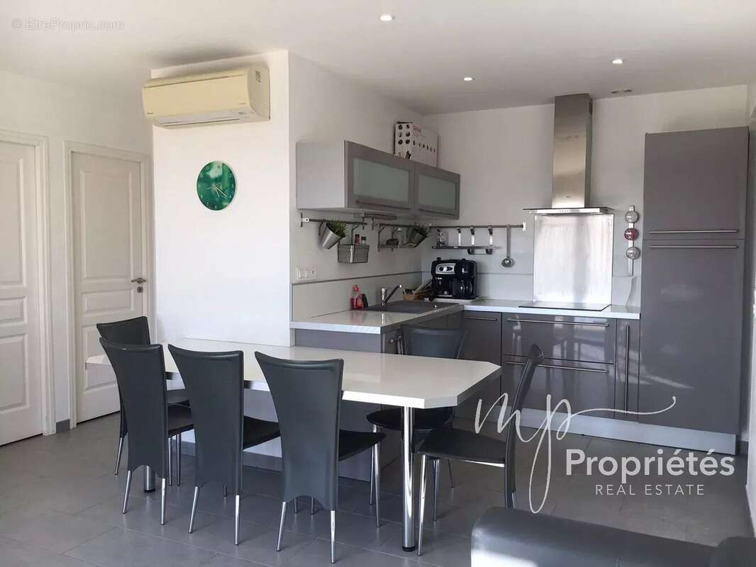 Maison à RAYOL-CANADEL-SUR-MER