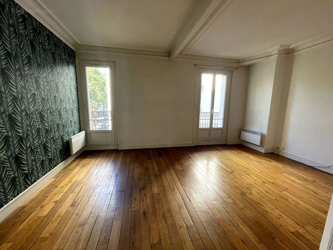 Appartement à PARIS-12E