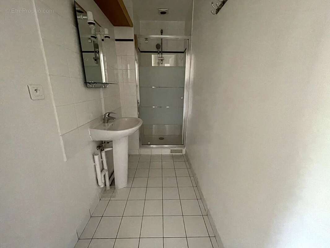 Appartement à PARIS-12E