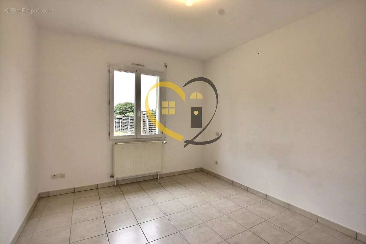 Maison à SAINT-MARTIN-D&#039;AUXIGNY