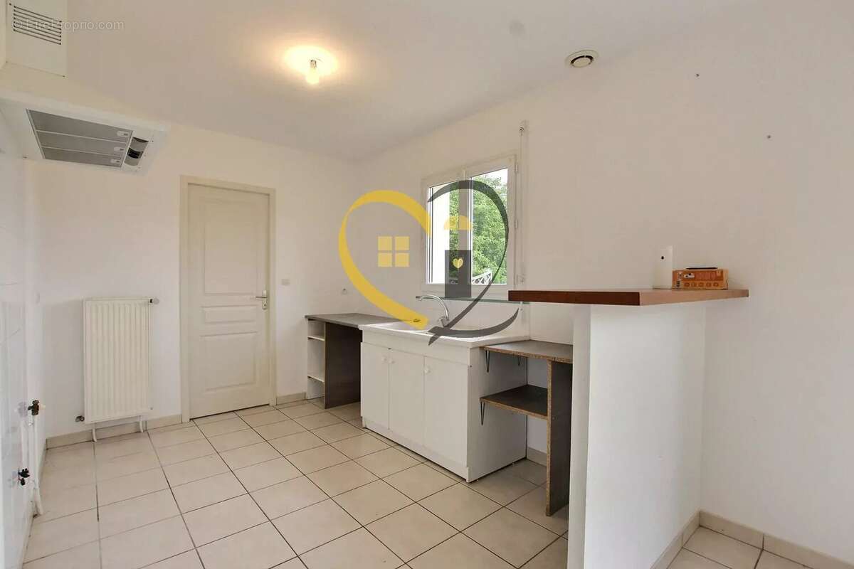 Maison à SAINT-MARTIN-D&#039;AUXIGNY