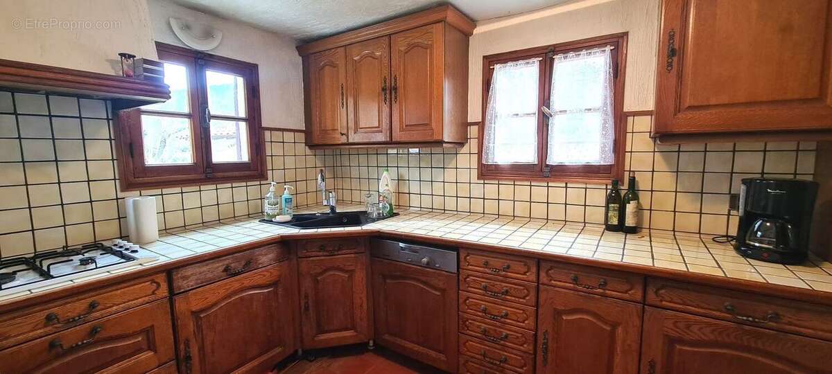 CUGES LES PINS-MAISON T5-A VENDRE-4 CHAMBRES-TERRAIN - Maison à CUGES-LES-PINS