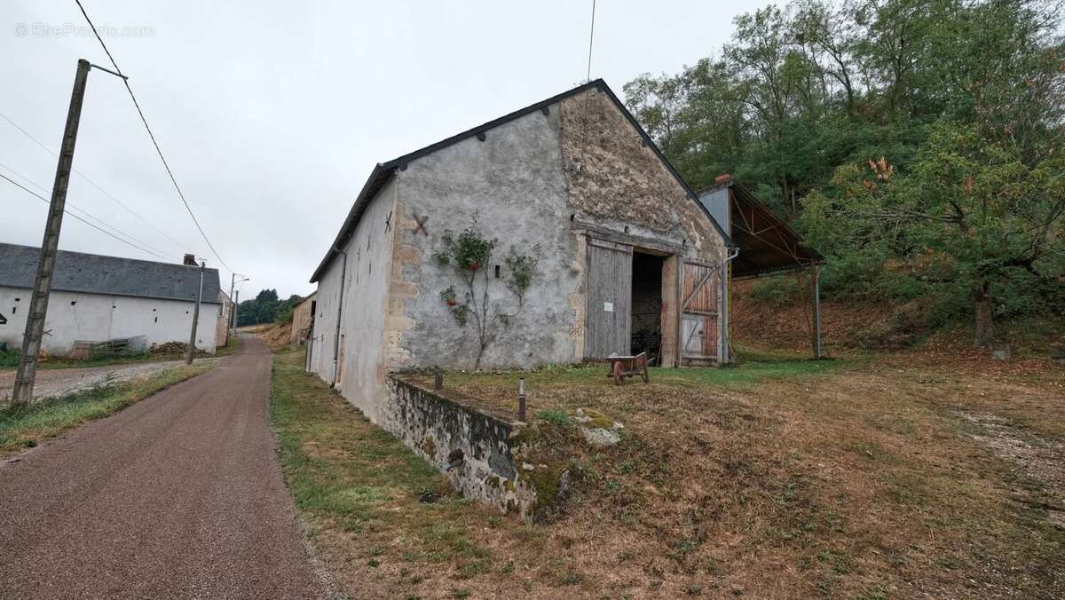 Maison à ONLAY