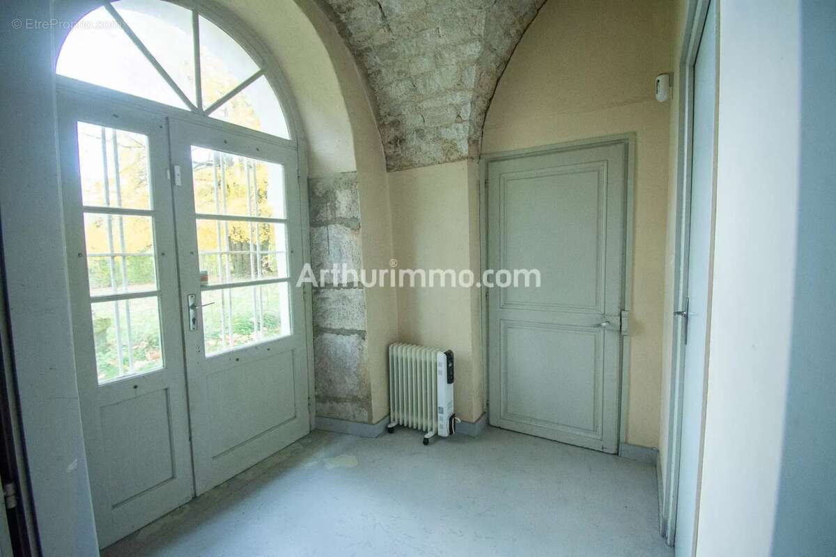 Maison à ARC-ET-SENANS