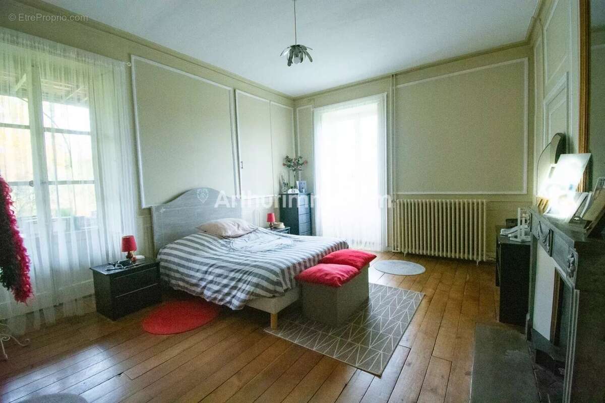 Maison à ARC-ET-SENANS