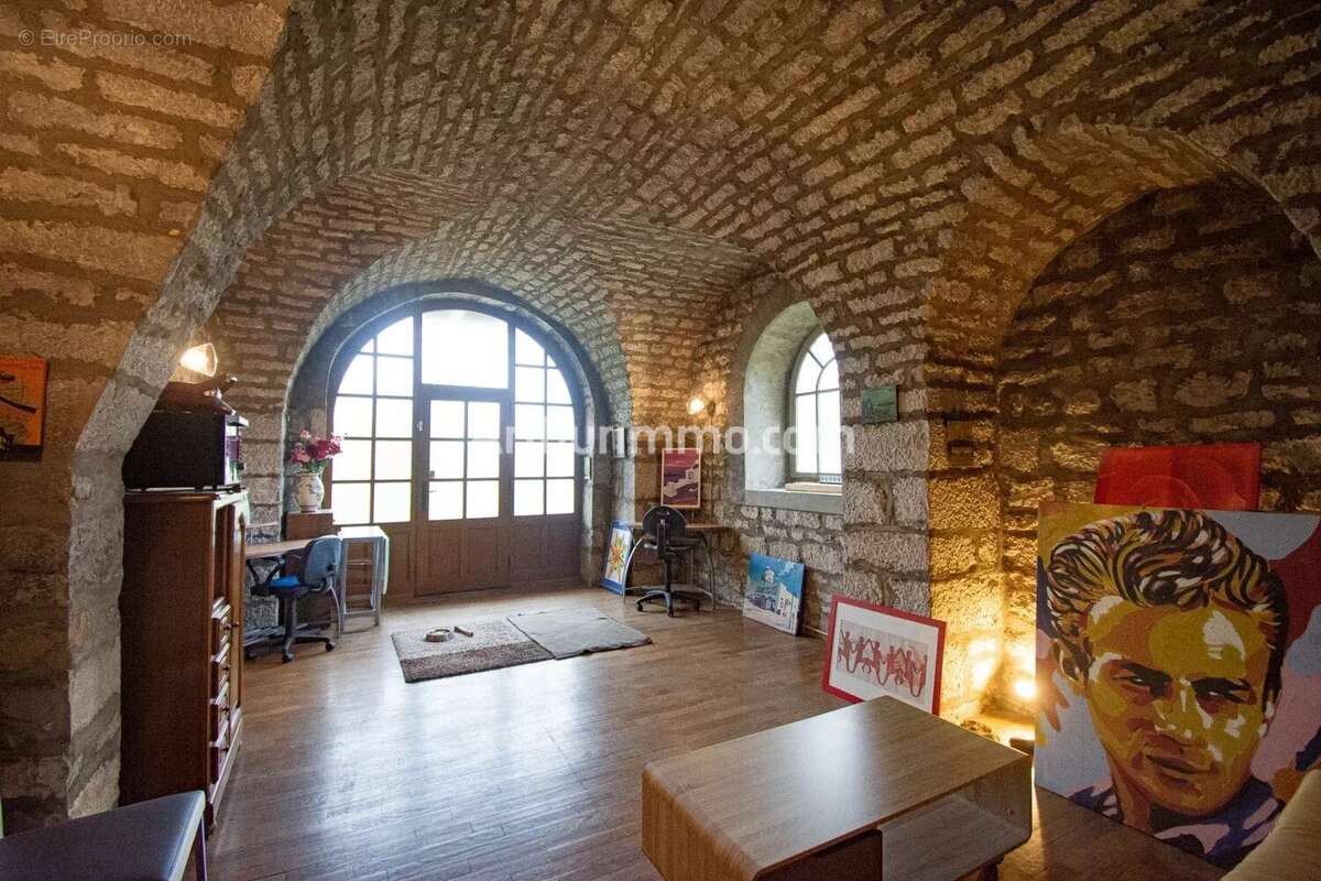 Maison à ARC-ET-SENANS