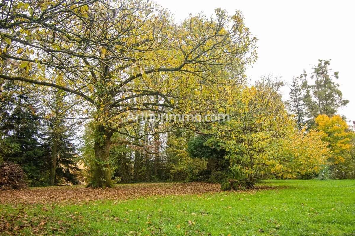 Maison à ARC-ET-SENANS