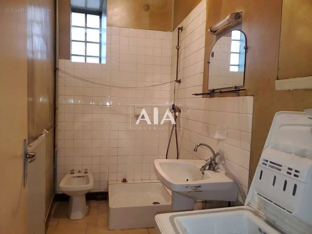 Maison à NANTEUIL-EN-VALLEE