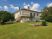 Maison à TROIS-PALIS