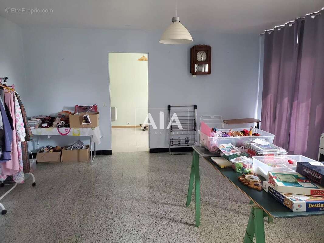 Maison à TROIS-PALIS