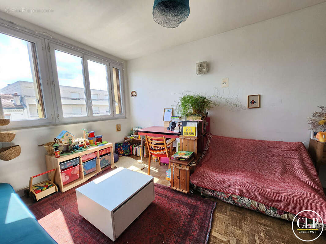 Appartement à MONTREUIL