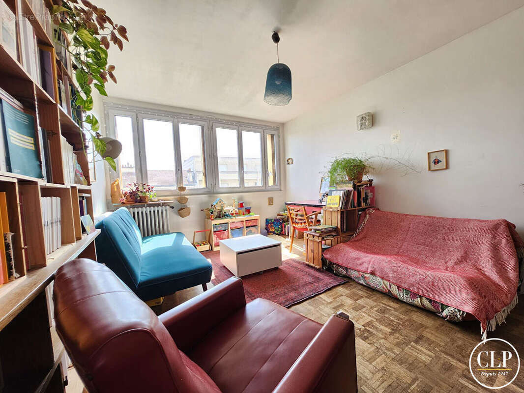 Appartement à MONTREUIL