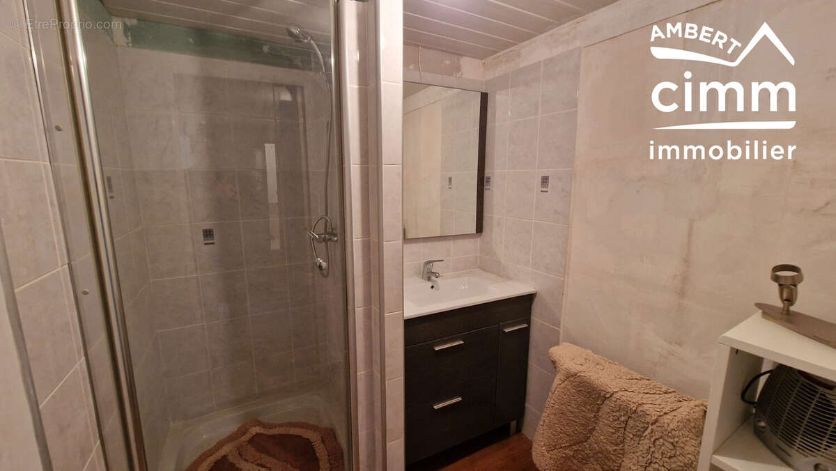 Maison à SAINT-GERMAIN-L&#039;HERM