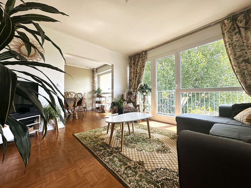 Appartement à JOIGNY