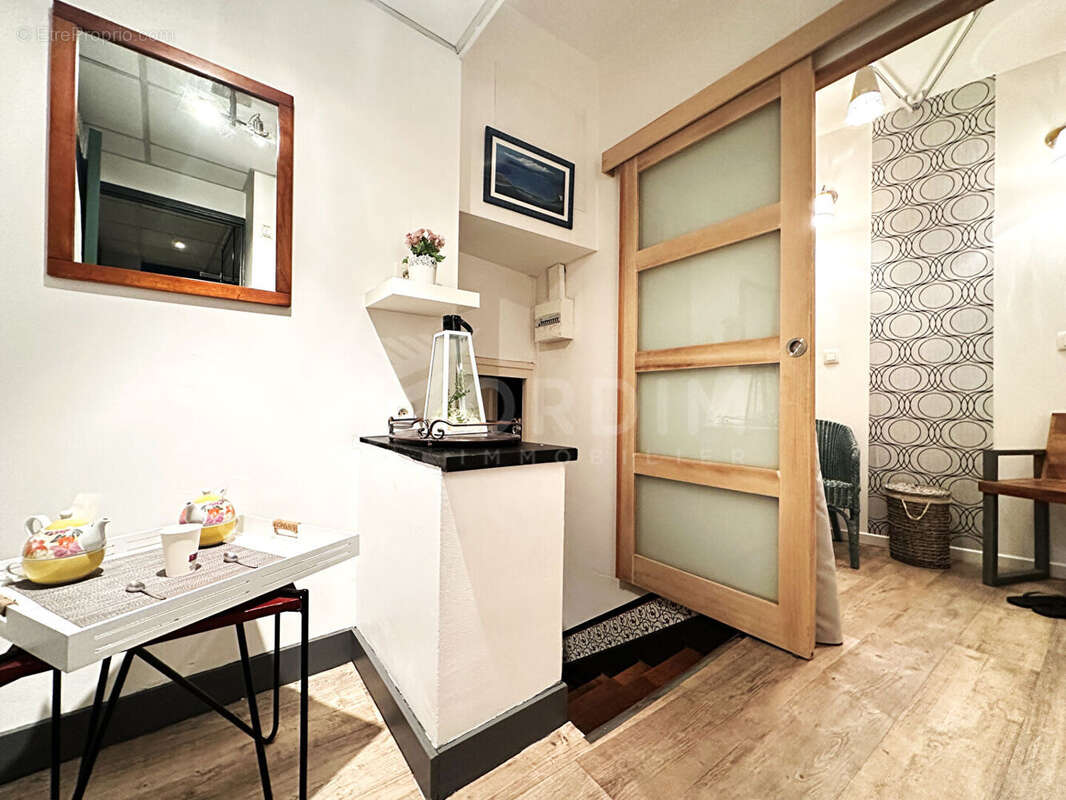 Commerce à MIGENNES