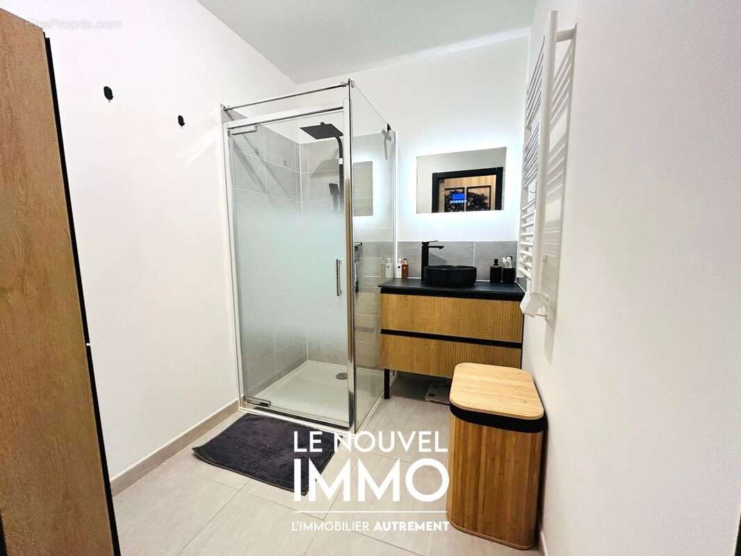 Appartement à LANCON-PROVENCE