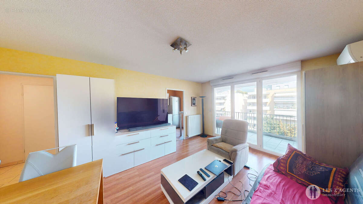 Appartement à ECHIROLLES