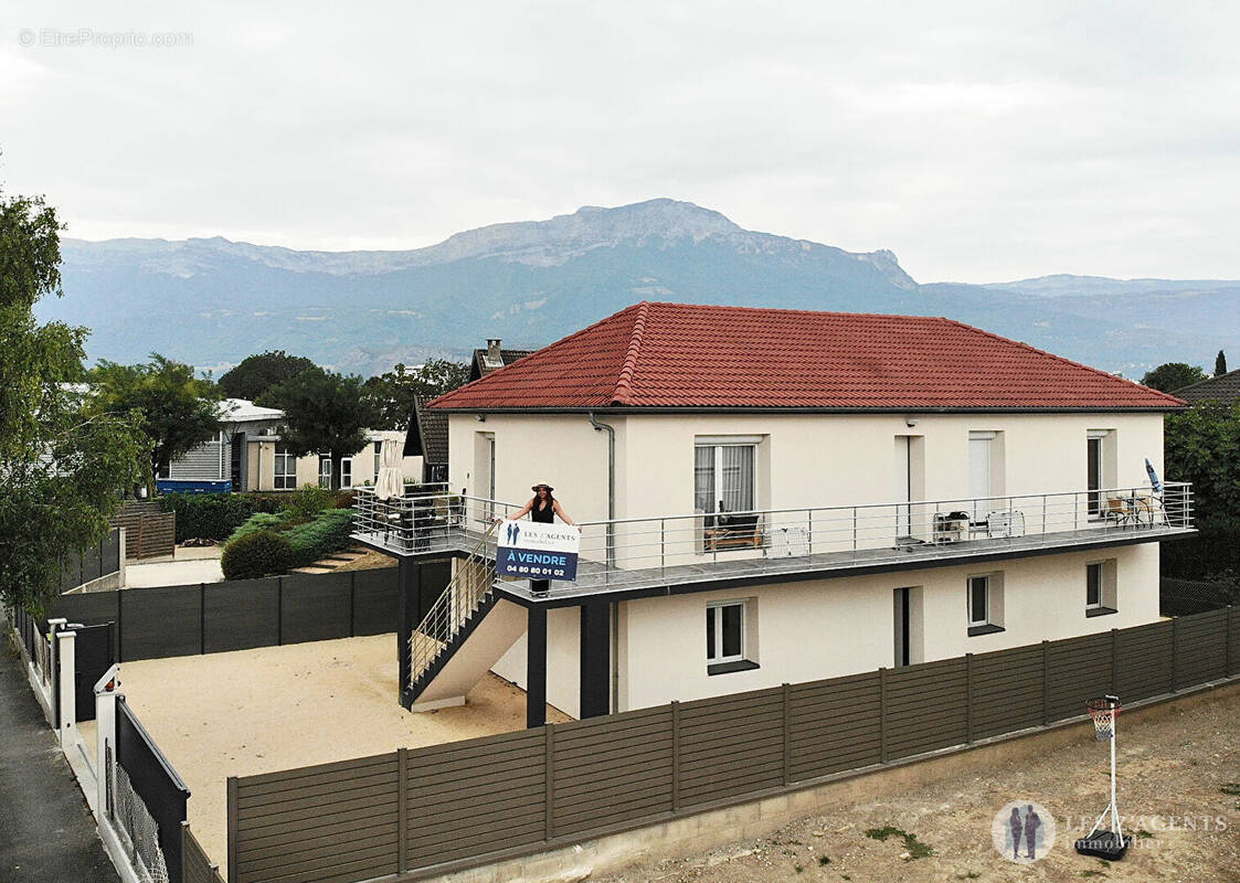 Appartement à EYBENS