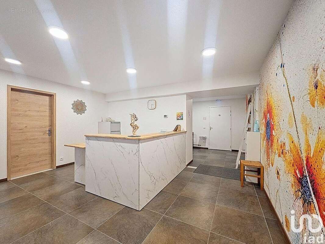 Photo 8 - Commerce à AMANCY