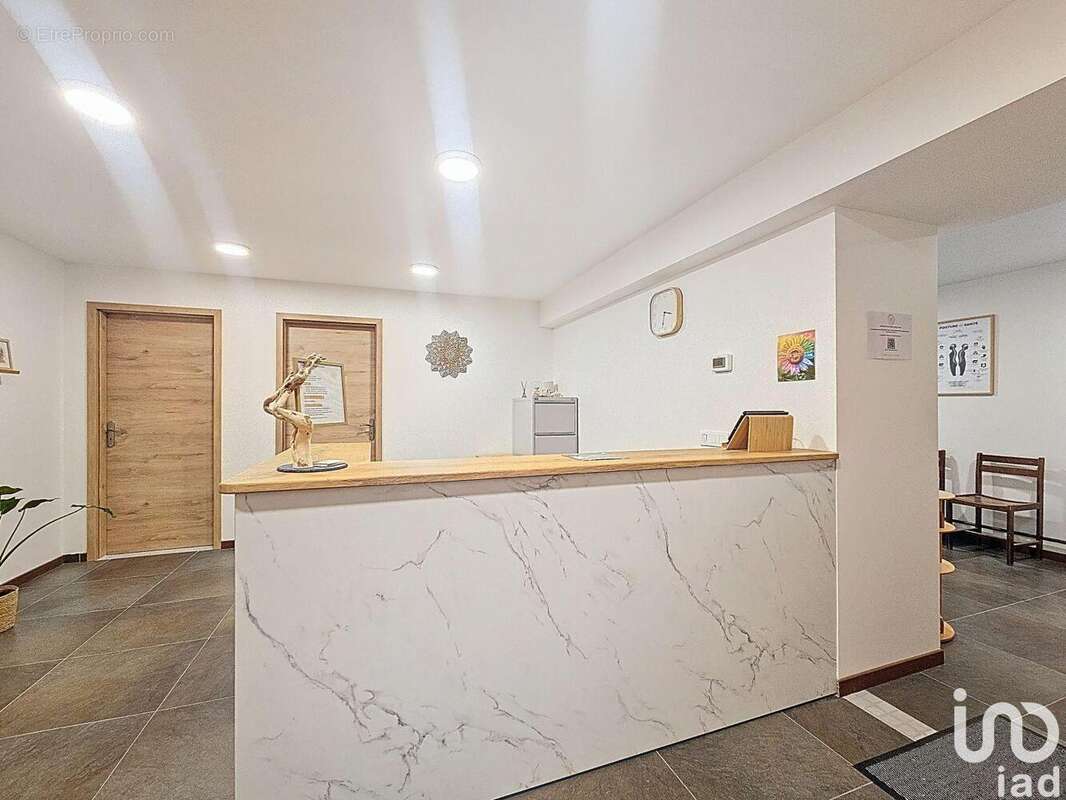 Photo 9 - Commerce à AMANCY