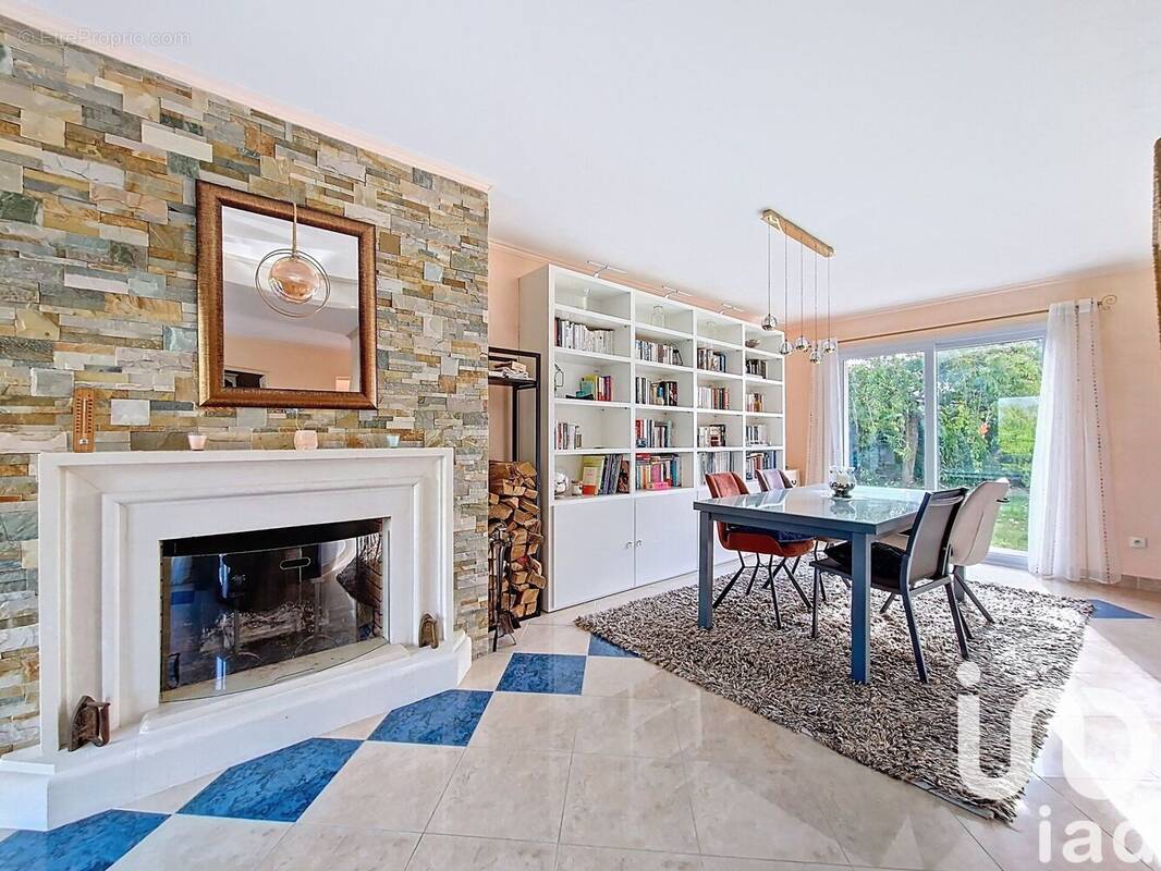 Photo 1 - Maison à LIMOURS