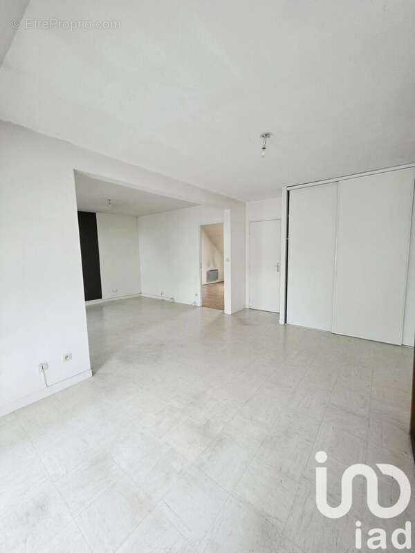Photo 2 - Appartement à NOGENT-SUR-OISE