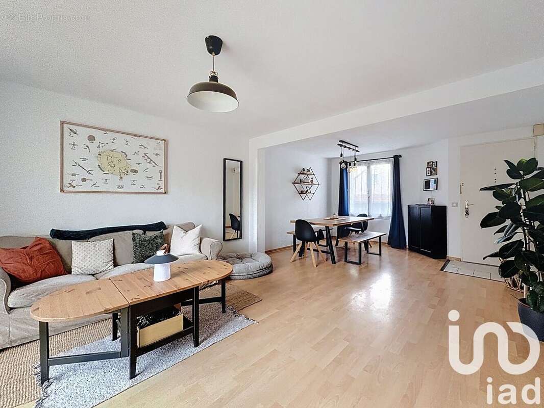 Photo 3 - Maison à VILLABE