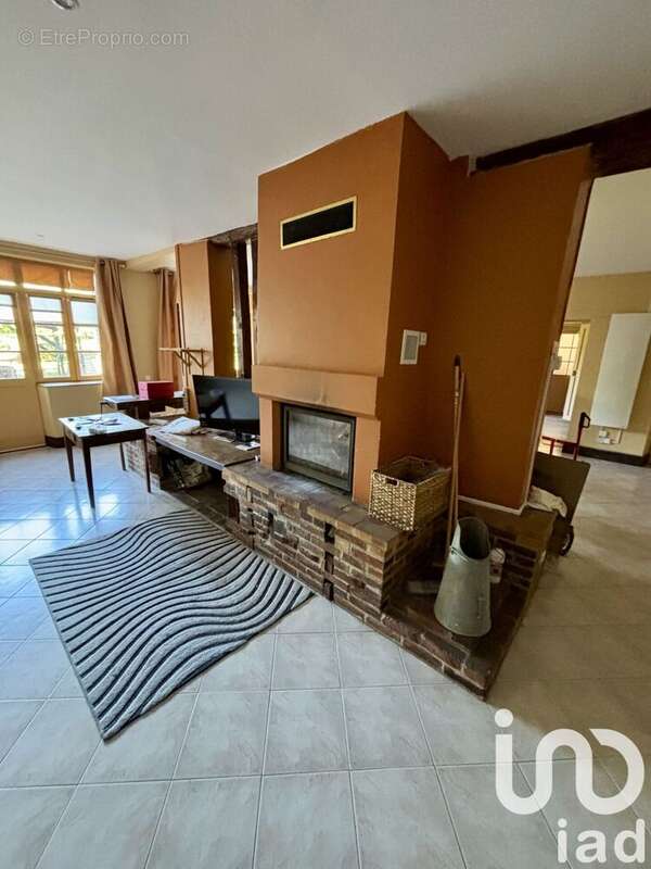 Photo 2 - Maison à CHASSY