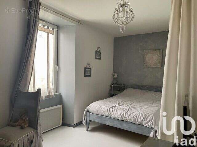 Photo 9 - Maison à NEUVILLE-DE-POITOU