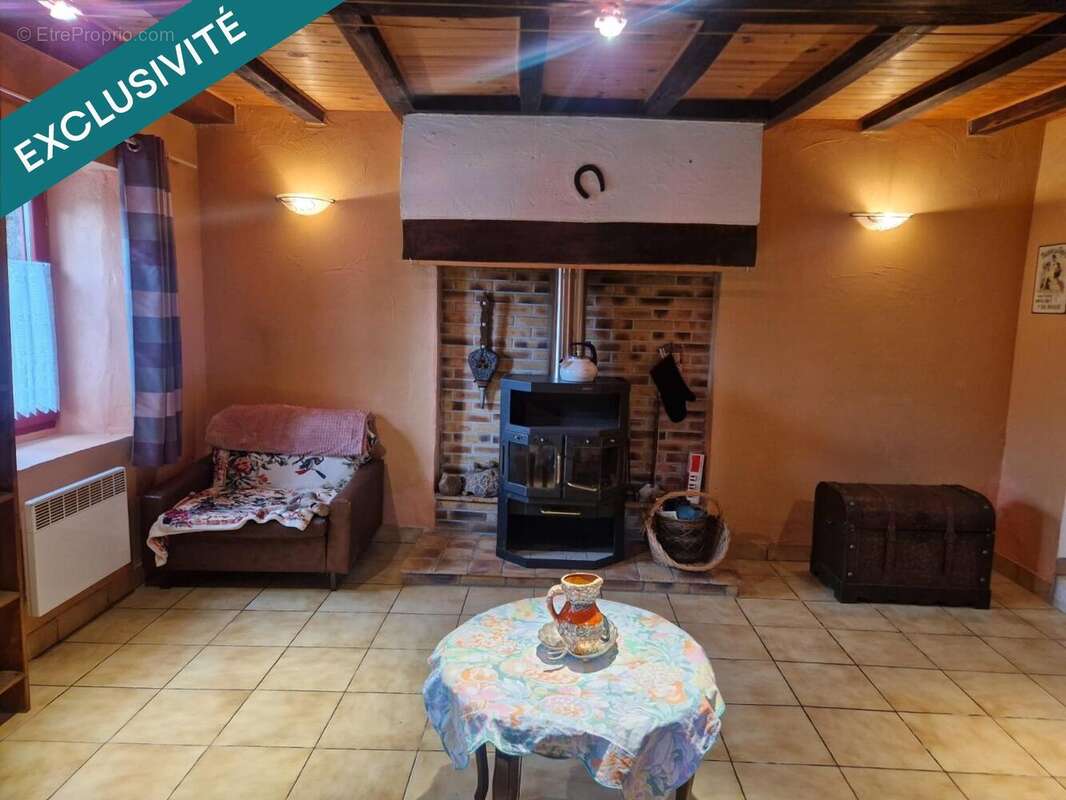 Photo 3 - Maison à COUTANSOUZE