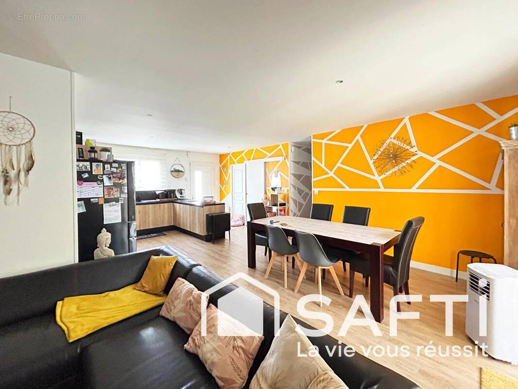 Photo 1 - Maison à IZON