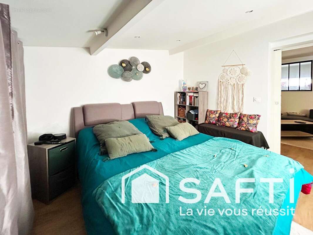 Photo 6 - Maison à IZON