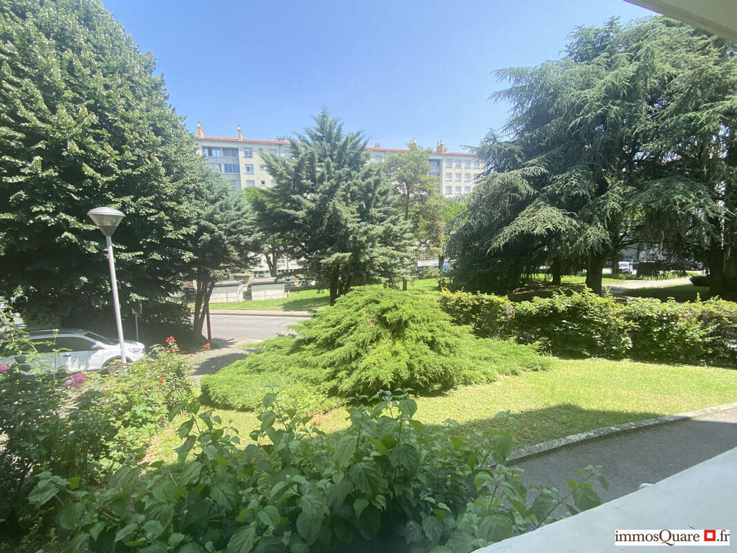 Appartement à LA MULATIERE