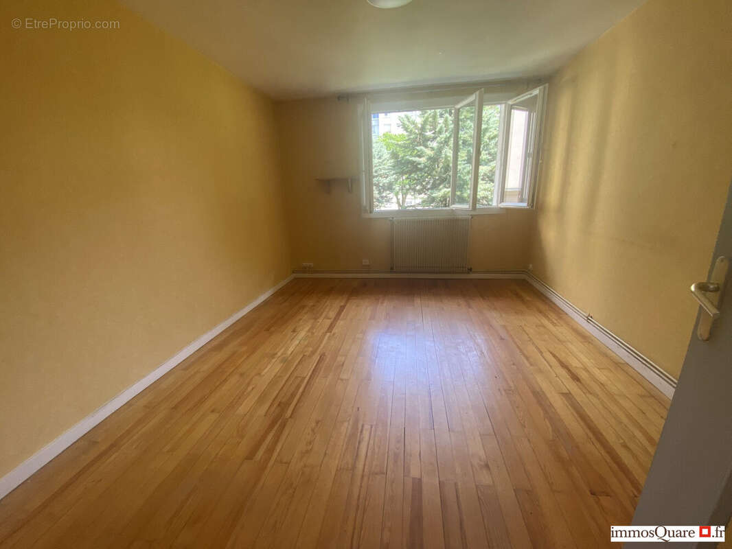 Appartement à LA MULATIERE