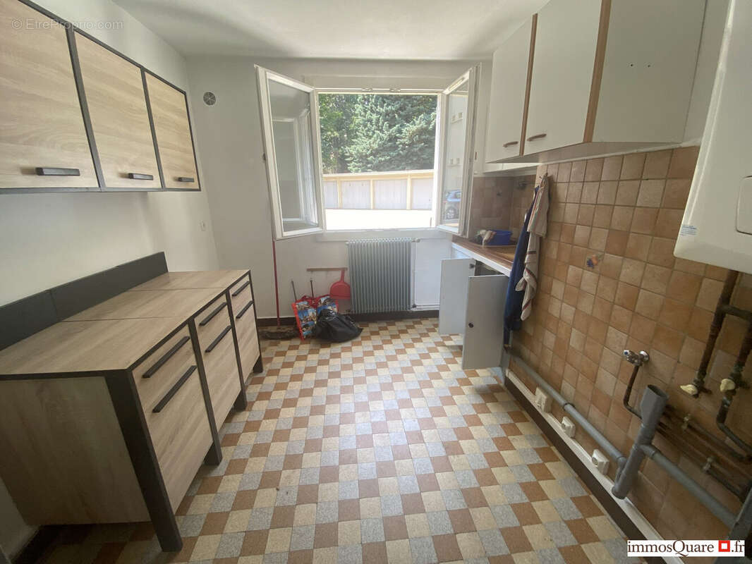 Appartement à LA MULATIERE