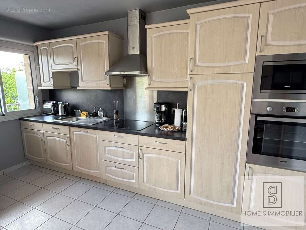 Appartement à VILLEMOMBLE