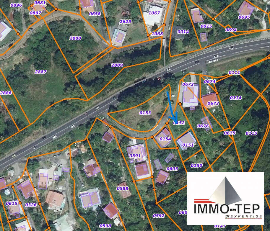 Terrain à LE LAMENTIN