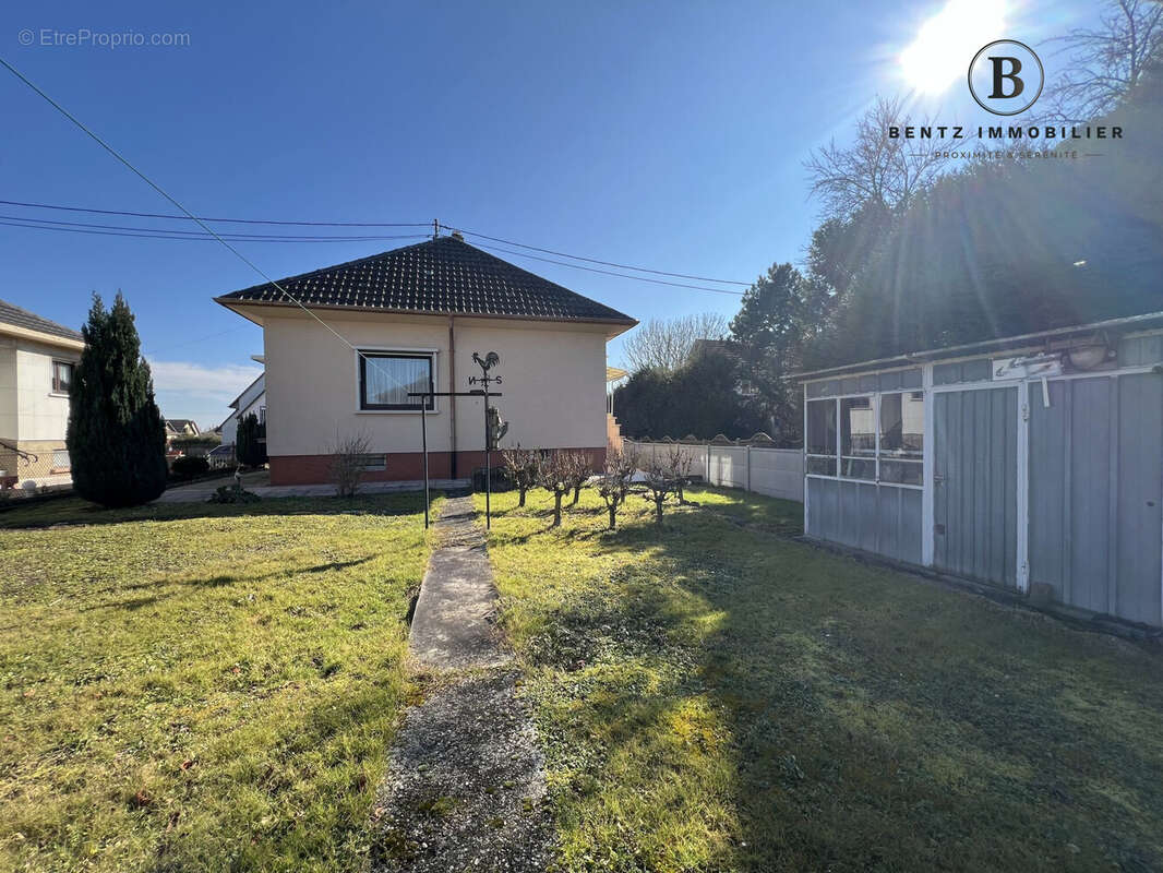 Maison à NIEDERHAUSBERGEN