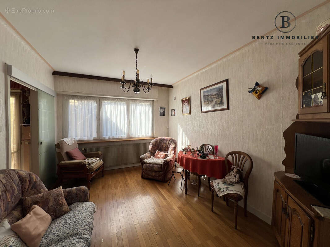 Maison à NIEDERHAUSBERGEN