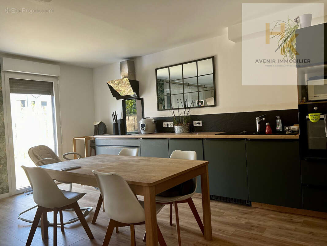 Maison à BOUCHEMAINE