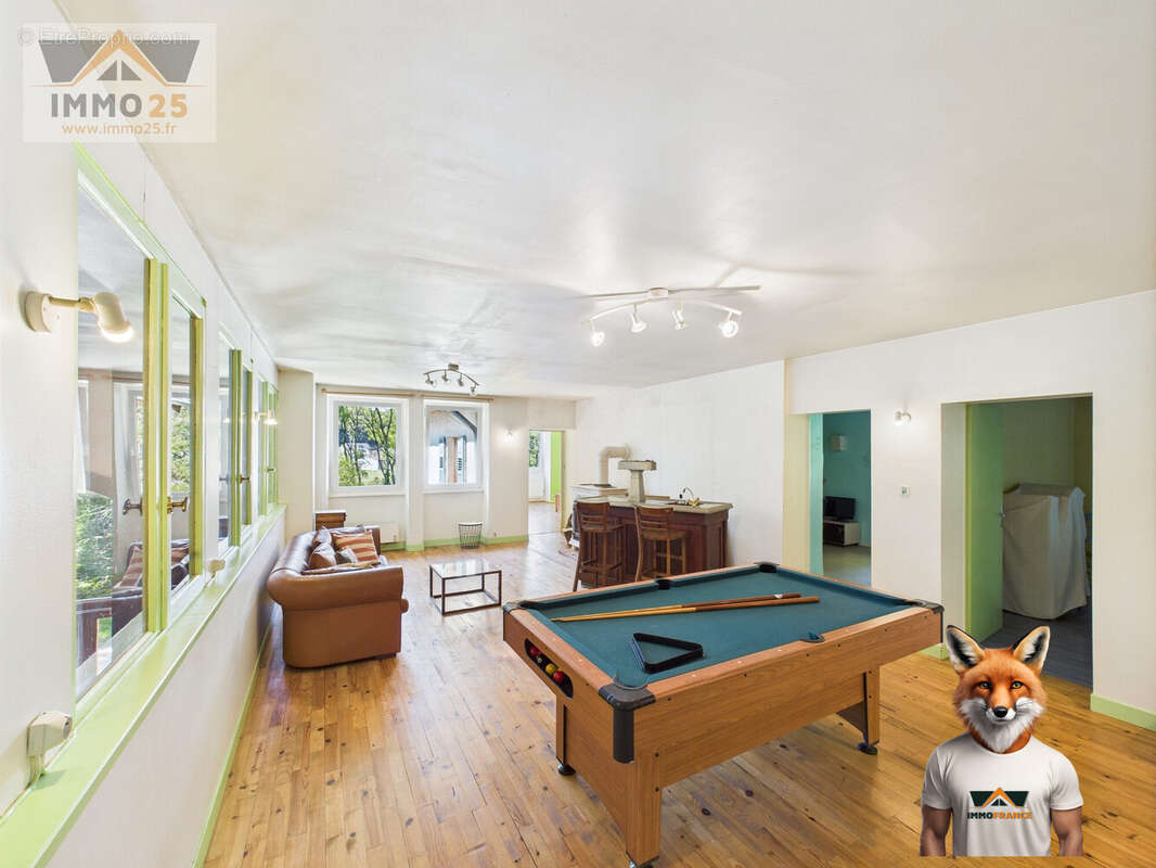 Maison à CALMOUTIER