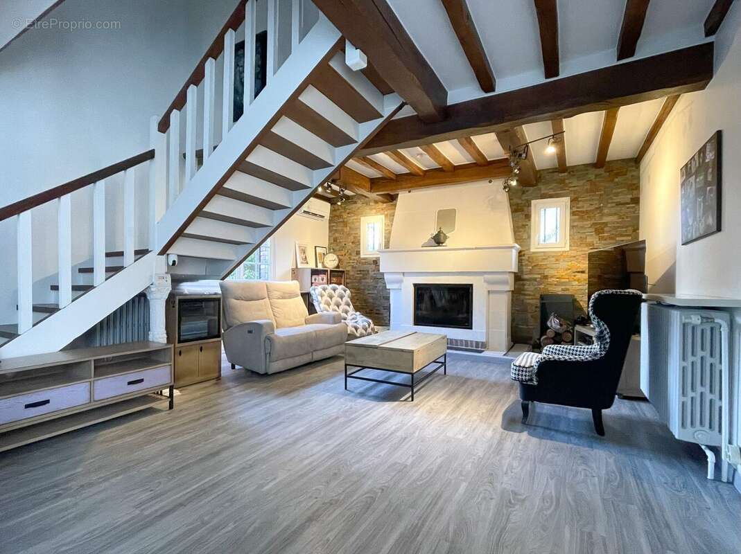 Maison à VILLEBON-SUR-YVETTE