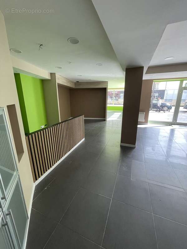 Commerce à RUEIL-MALMAISON