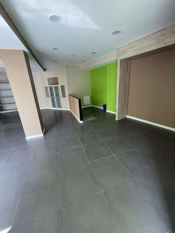 Commerce à RUEIL-MALMAISON